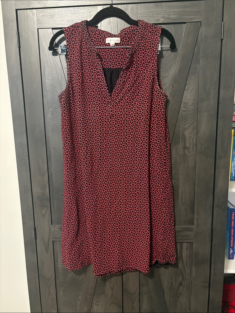Sleeveless Red and Black Patterned V-Neck Women's Dress